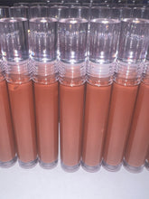 Load image into Gallery viewer, Latte lip gloss