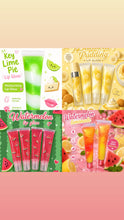 Load image into Gallery viewer, Wholesale Moisturizing high shine lip 👄 gloss
