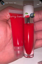 Load image into Gallery viewer, Moisturizing Wholesale high shine lip natural gloss - Bossy Girlz Cosmetics LLC
